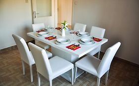 Apartment Rezo